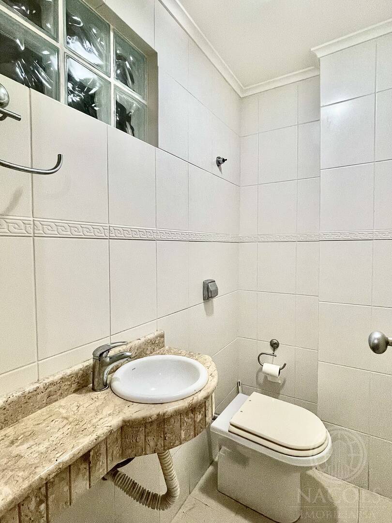 Casa, 4 quartos, 220 m² - Foto 32