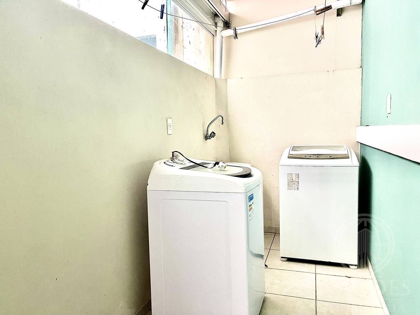 Casa, 4 quartos, 220 m² - Foto 33