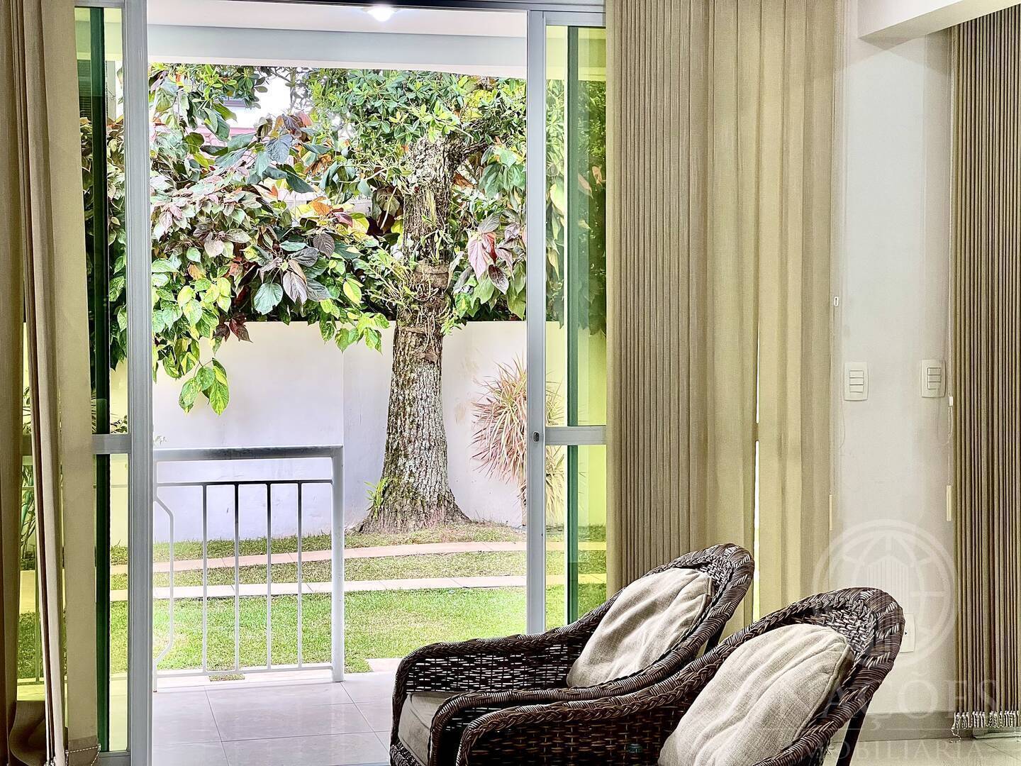 Casa, 4 quartos, 220 m² - Foto 19