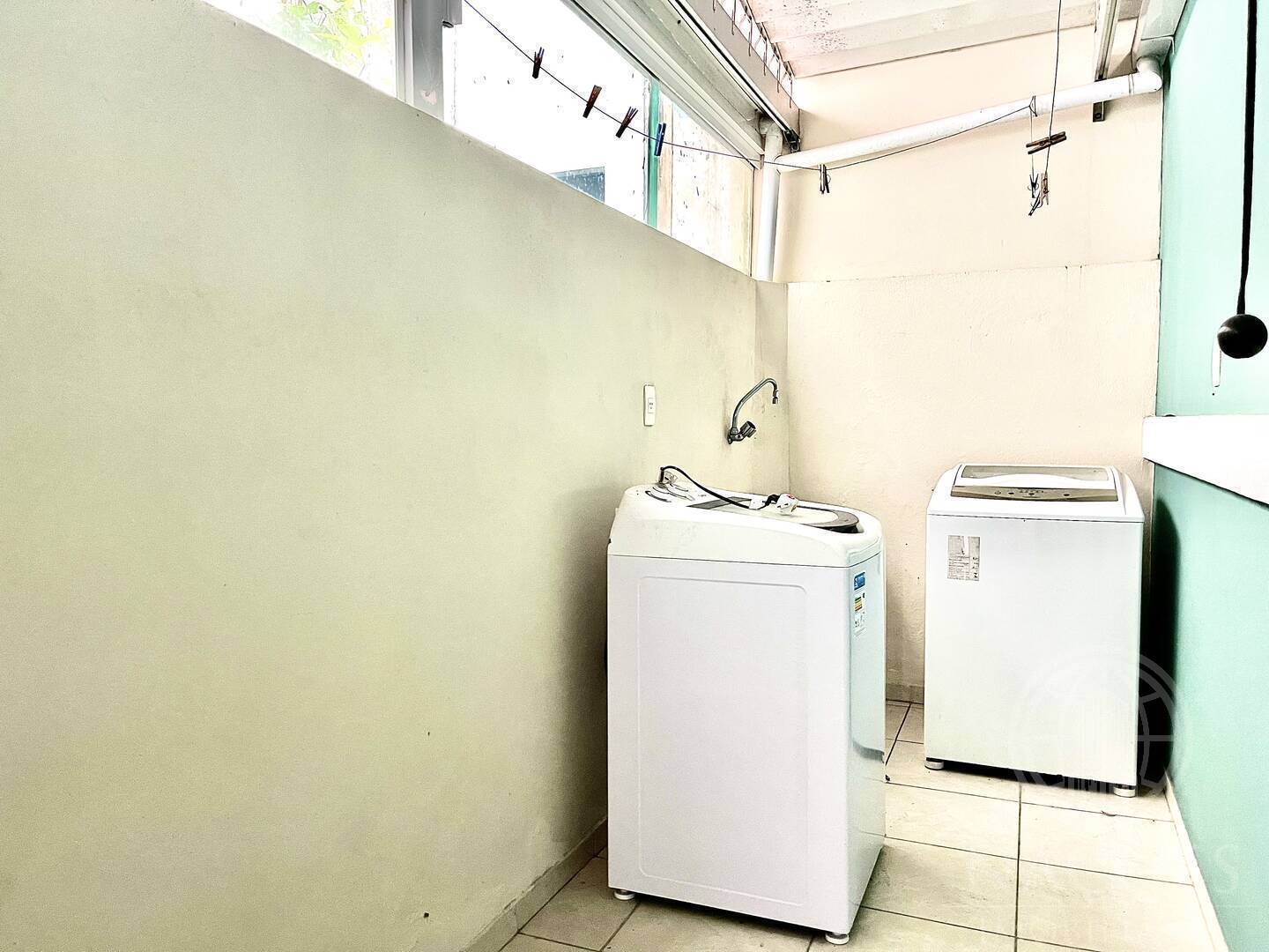 Casa, 4 quartos, 220 m² - Foto 38