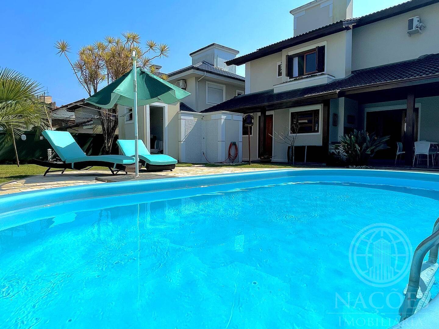 Casa, 5 quartos, 350 m² - Foto 1