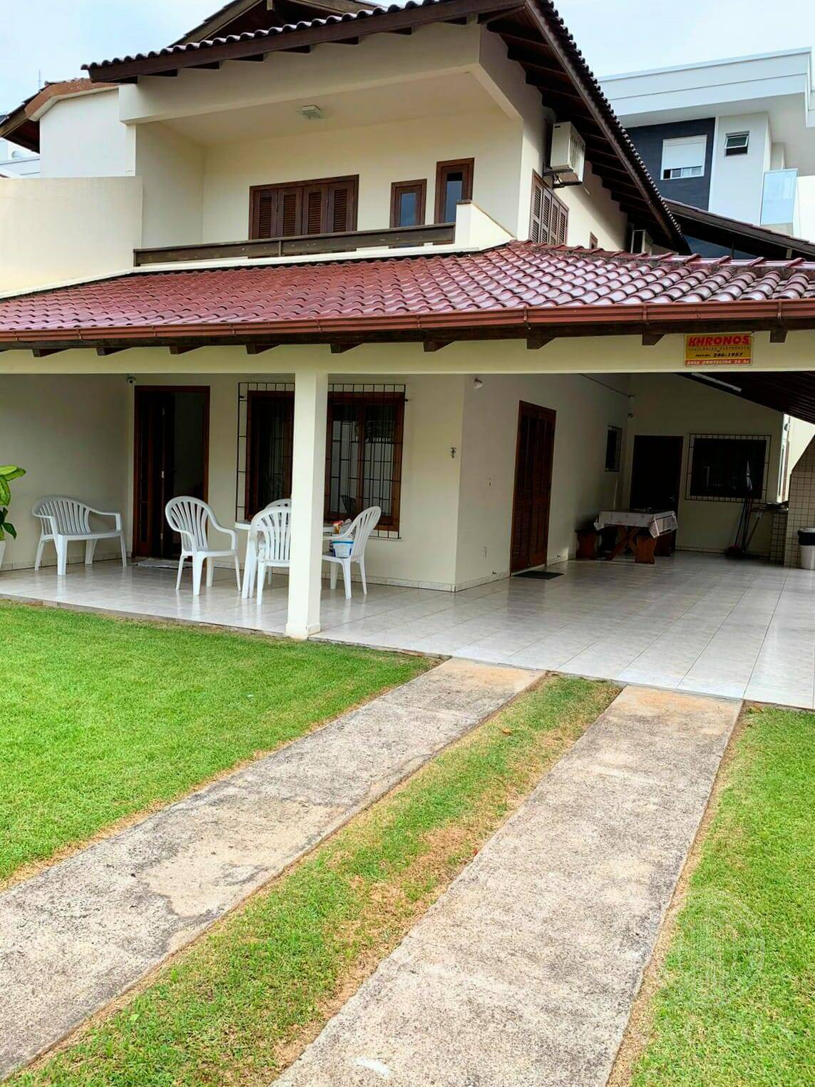 Casa, 6 quartos, 180 m² - Foto 2