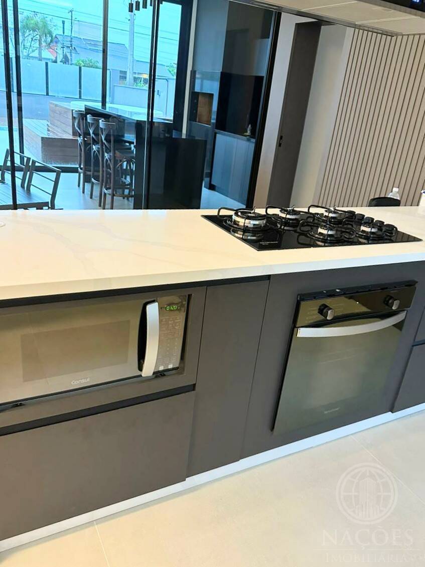 Casa, 4 quartos, 323 m² - Foto 9