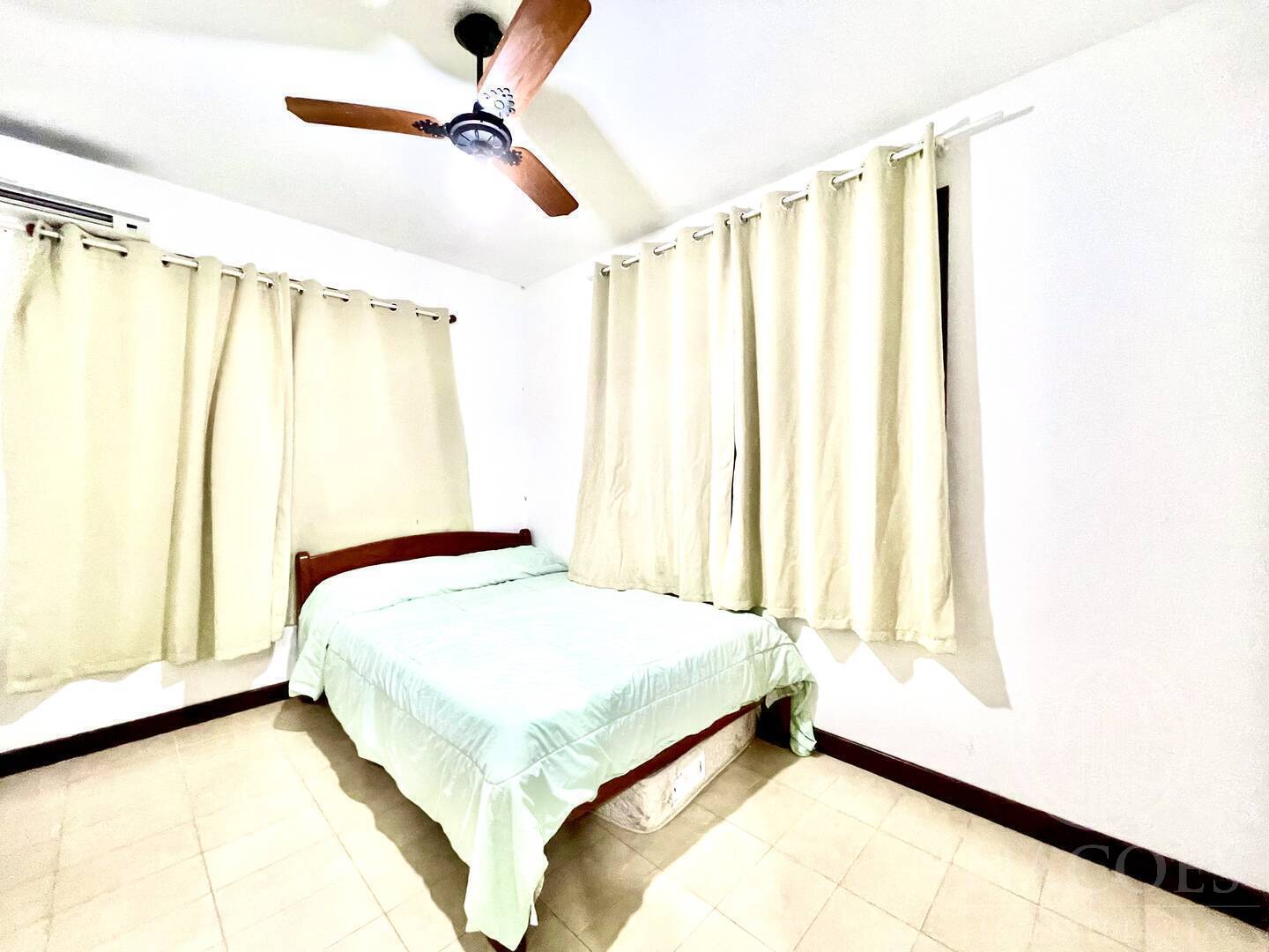 Casa, 3 quartos, 250 m² - Foto 25